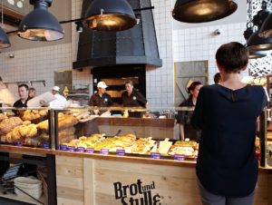 „Brot und Stulle“ heißt der Frischebäcker. (Foto: Rindermarkthalle St. Pauli)