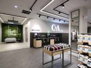 Self-Checkout bei C&A