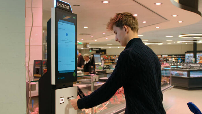 Die bei dem Bestellterminal eingesetzte Software basiert auf einer No-Code-Plattform 