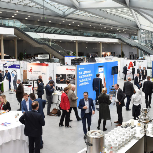 Auch zahlreiche Aussteller präsentierten im World Conference Center in Bonn ihre Lösungen.