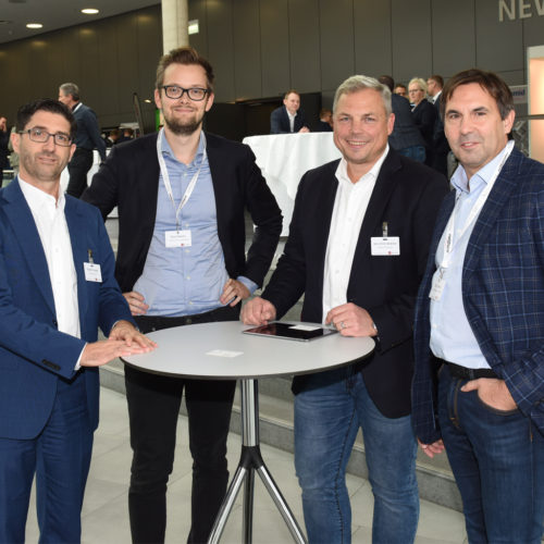 Von Händler zu Dienstleister: Roberto Fedele ( Valora Schweiz), Eike Folkerts (T-Systems), Jens Arne Jänecke (Edeka Jens Jänecke) und Dirk Rumler (T-Systems) - v.l.n.r.