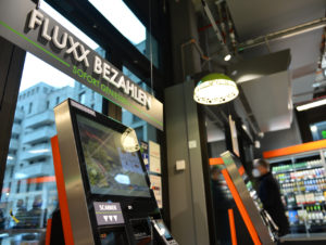 Im Quartier kann mit der Self-Scanning-App „Fluxx