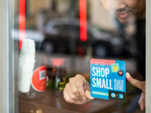 Wie hier in München nehmen lokale Händler an der Shop-Small-Kampagne von Amex teil.