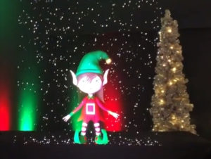 Ellie, die holographische Elfe, begrüßte 2018/19 die Besucher der Mall of America.