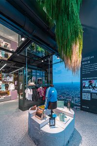 Das Green Lab ist das Herzstück des neuen Adidas Flagship- Stores auf dem Ku’damm in Berlin