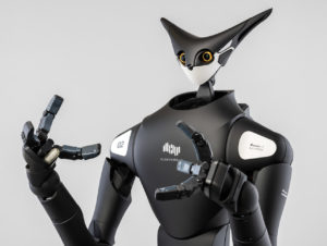 Der Roboter „Model-T“ Robotikunternehmens Telexistence soll Mitarbeiter in den Filialen entlasten.