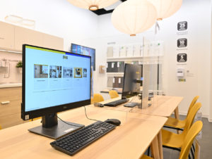 Im Store stehen Beratungsplätze zur digitalen Einrichtungsplanung zur Verfügung.