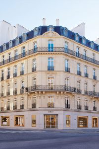Standort mit Heritage: In dem Gebäude startete im Dezember 1946 schon die Karriere von Christian Dior.