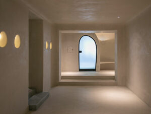 Die Architekten wollen die Vorstellung verstärken, in einem unterirdischen Raum zu sein.
