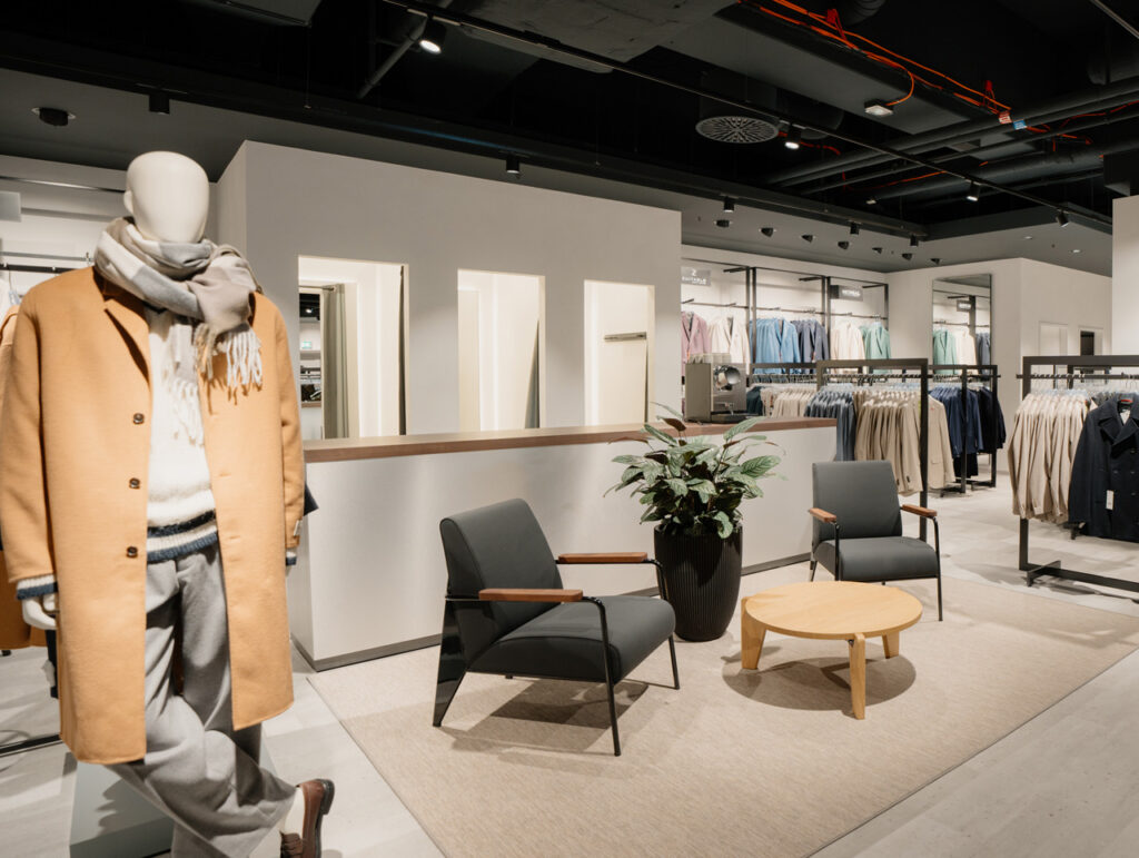 Ansons: Industrial Design mit Gastroangebot | stores+shops