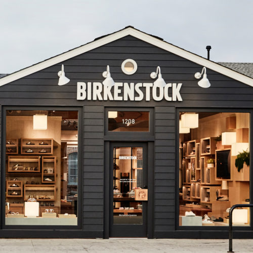 Birkenstock in Los Angeles: Ein moderner Strandbungalow... 