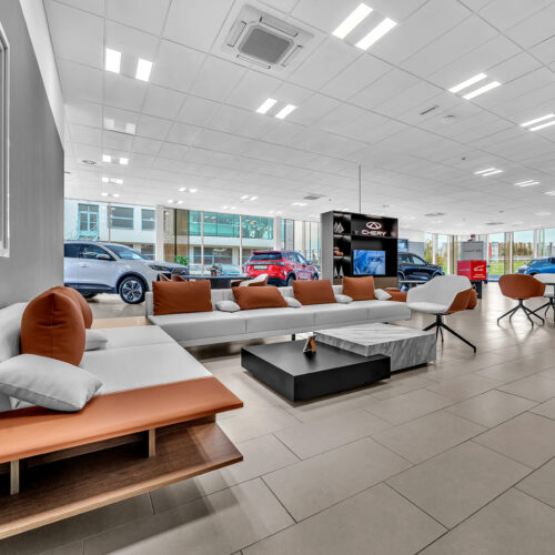 Loungebereich mit Sitz- und Aufenthaltsmöbeln