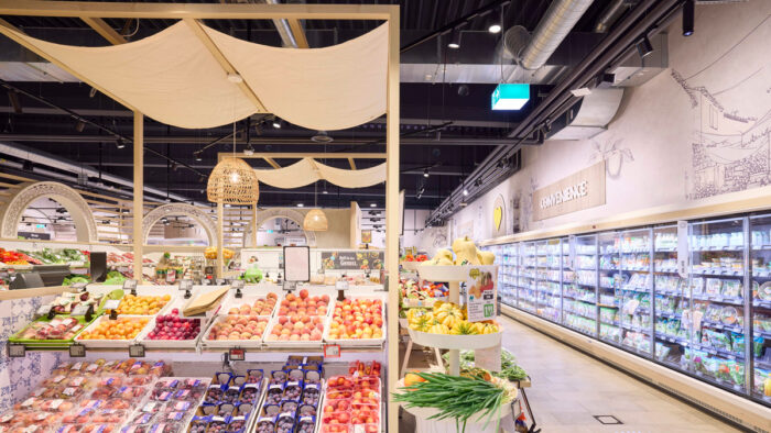 Der Markt versteht sich als Begegnungsort, der über reine Versorgung hinausgeht