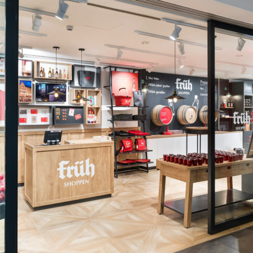 Der Eingang des Früh-Shops