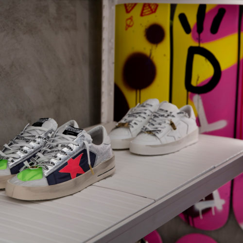 Die Sneaker können individuell gestaltet werden