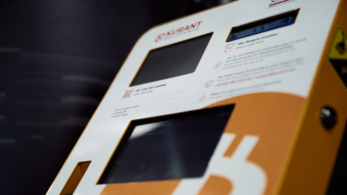 Mediamarkt Saturn erweitert Standorte mit Bitcoin-Automaten | stores+shops