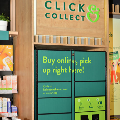 An der neuen Click & Collect-Station können Kunde ihre online bestellte Ware kontaktlos abholen. 