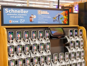 Wer sich mit der Kaufland Card registriert, kann per K-Scan zahlen