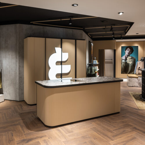 Clean gestaltete Kassenzone