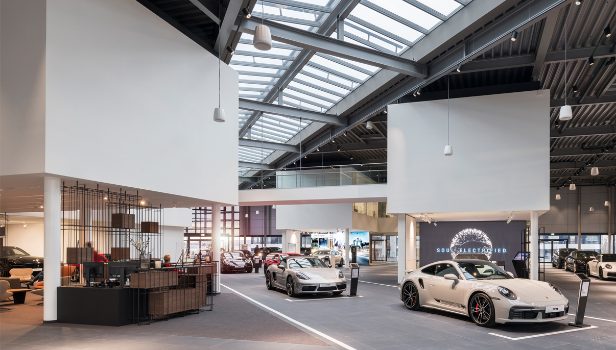 Porsche: Destination-Konzept | stores+shops