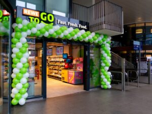 Der Bahnhof Hamburg-Bergedorf entspricht den typischen Hochfrequenzlagen, an denen Rewe to go vertreten ist.