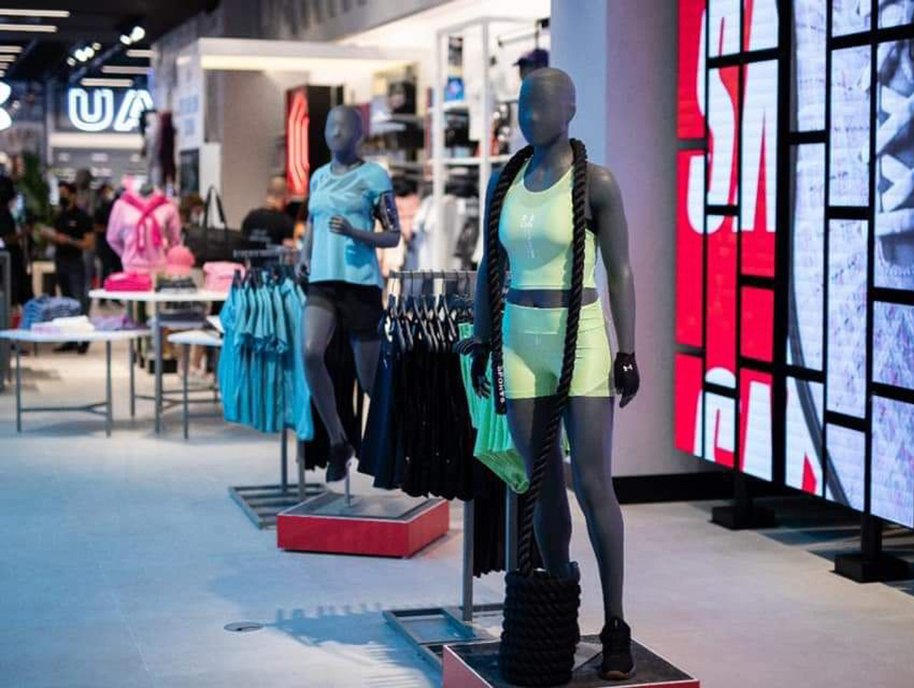 Under armour dealers store