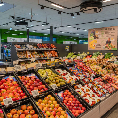 Wo immer möglich, stammen Salate, Kartoffeln, Äpfel & Co. von regional nahegelegenen Höfen