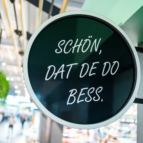 Die Mentalität des Rheinlands soll am Flughafen spürbar gemacht werden.