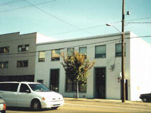 Jeff Bezos gründete 1994 Amazon als digitalen Buchladen in seiner Garage, hier das erste Bürogebäude. 