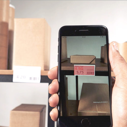 Mit dem Augmented-Reality-Overlay von Scandit lassen sich u. a. Preise vergleichen