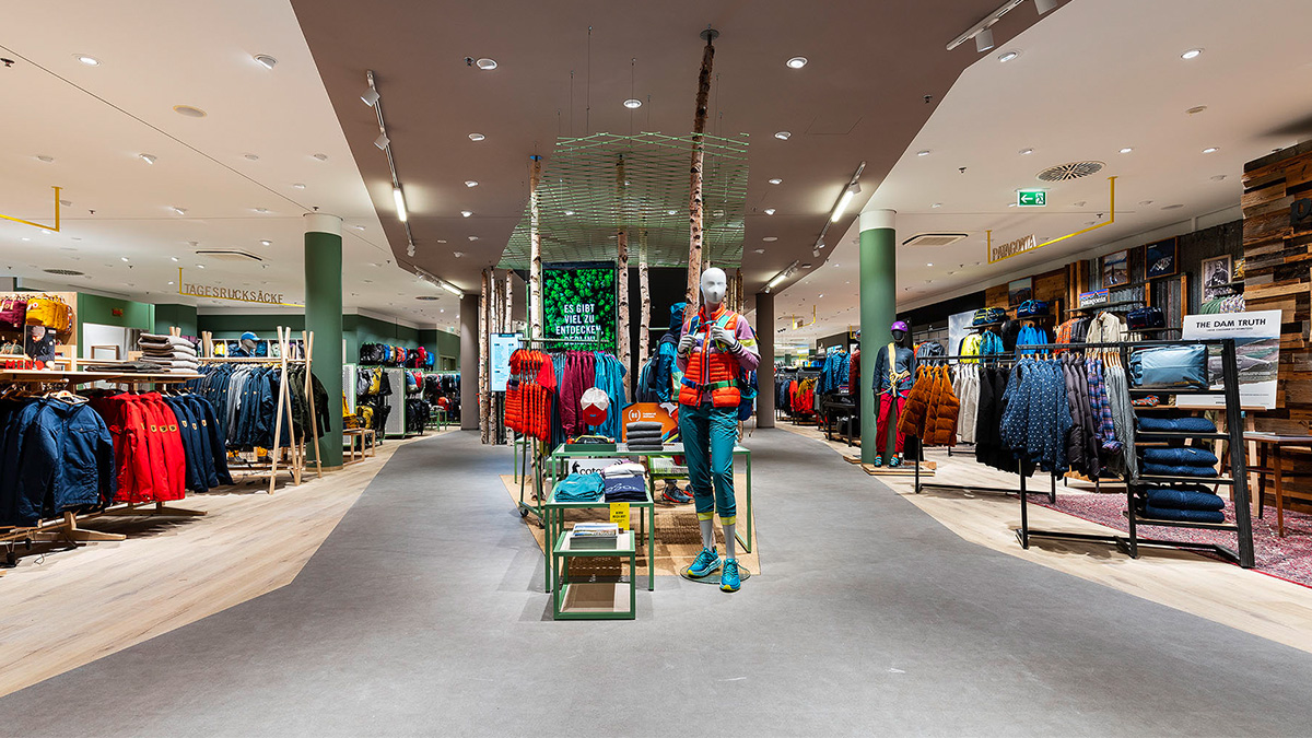 Globetrotter Outdoor Trifft Indoor Stores Shops