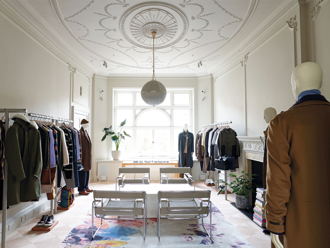 Matches.com: Erster stationärer Store | stores+shops