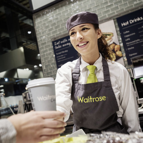 Neben der Saftbar rundet ein Café das Angebot ab. (Foto: Waitrose)