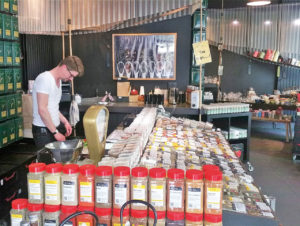 Stimmungsvolles Ambiente: La Cucina Tee & Gewürze (Foto: Ueli Hakios)