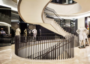 Burberry eröffnete im April 2014 im Kerry Centre.