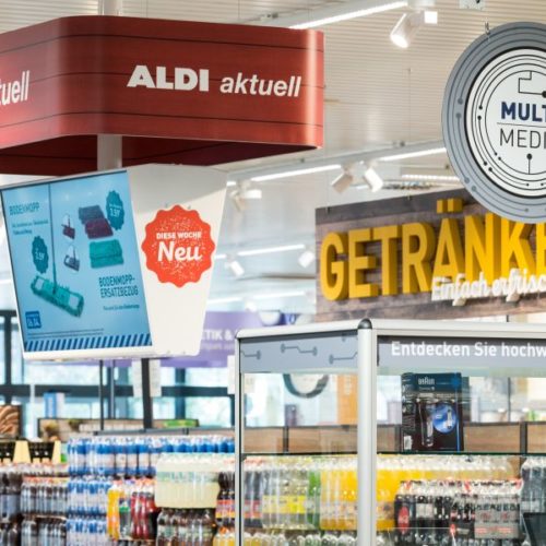 Auch digitale Screens sind in der Tesfiliale in Herten integriert. (Foto: Aldi Nord)