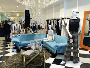 Schriller Stilmix: Alice & Olivia, ein Fashion Store im New Yorker Meatpacking District