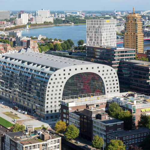 In die Markthalle integriert sind 228 Wohnungen. (Foto: Ossip van Duivenbode)