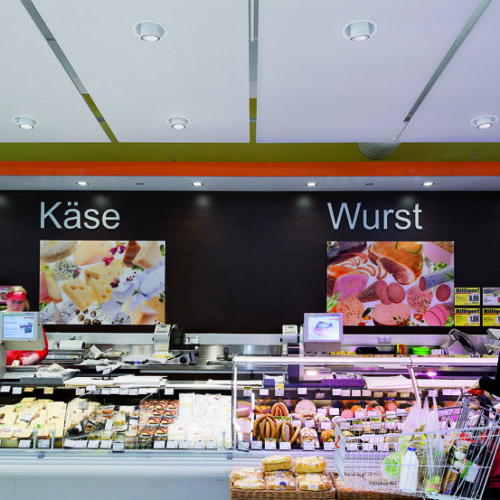 LED sind besonders geeignet für licht- und wärmeempfindliche Waren, hier bei Spar in Wien