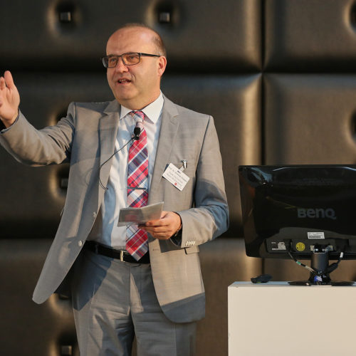 Moderierte die Veranstaltung: Prof. Dr. Andreas Kaapke (Foto: EHI/Schulten)