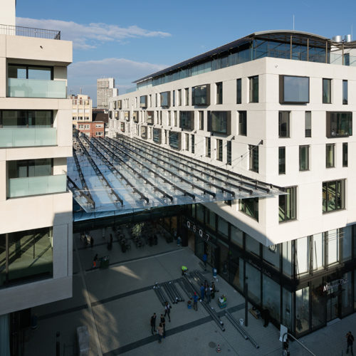 Das Stadtquartier Q6 Q7 verbindet Einzelhandel, Gastronomie, Freizeitangebote, Wohnen und Hotellerie. (Foto: HG Esch für Blocher Blocher Partners)