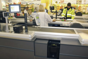 Cash-Automaten bei Edeka Rørup in Rockenberg im Kreis Wetterau (Foto: Glory)