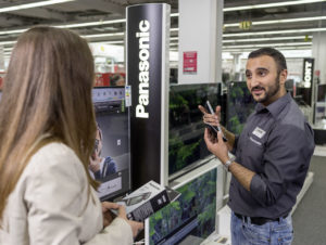 Interessanterweise schätzen die Verbraucher gerade in der Consumer-Electronics-Branche das haptische Erleben, also das Anfassen und Ausprobieren der Ware. (Foto: Stein Promotions)