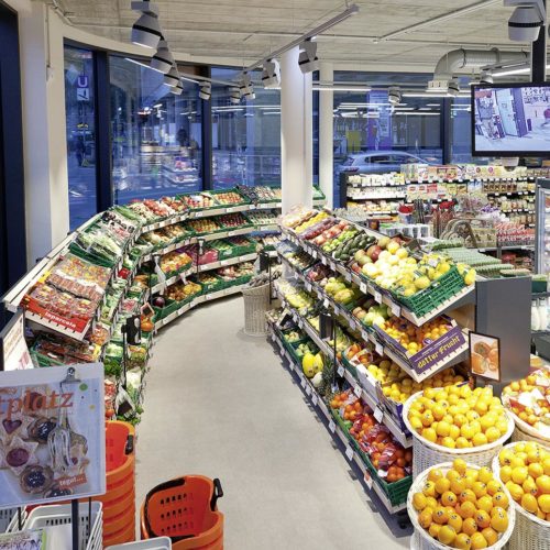 Viel Frische auf kleiner Fläche bietet das neue Rewe-Cityformat (Filiale Frankfurt).