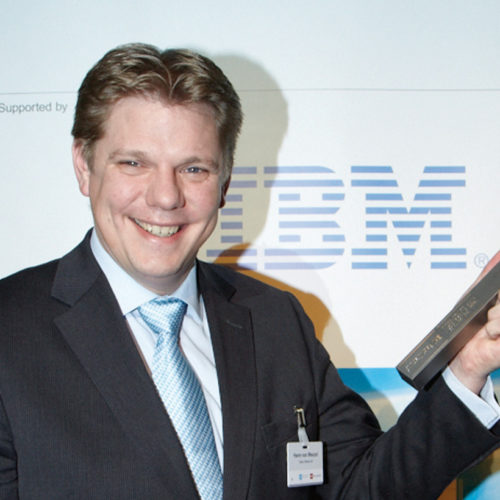 Jeroen Timmer (Douglas, links) mit Michael Woydich von IBM Deutschland, Sponsor der Veranstaltung