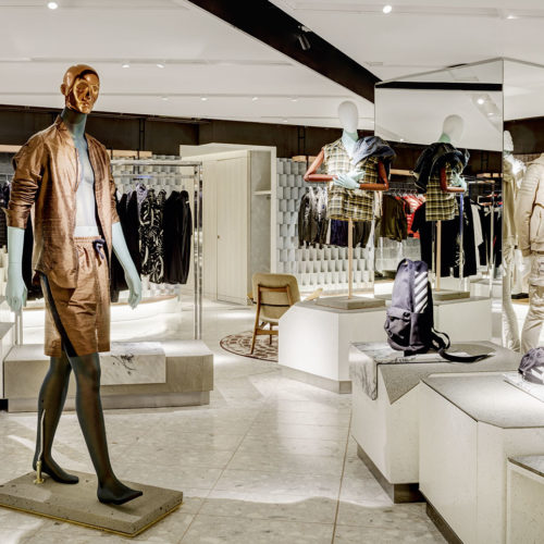 Besonders stil- und phantasievoll sind die Displayfiguren (Foto: Harvey Nichols)