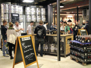 In der Hamburger Rindermarkthalle präsentierte sich die junge Brauerei Hopper Bräu auf einer Pop-up-Fläche. (Foto: store2be)