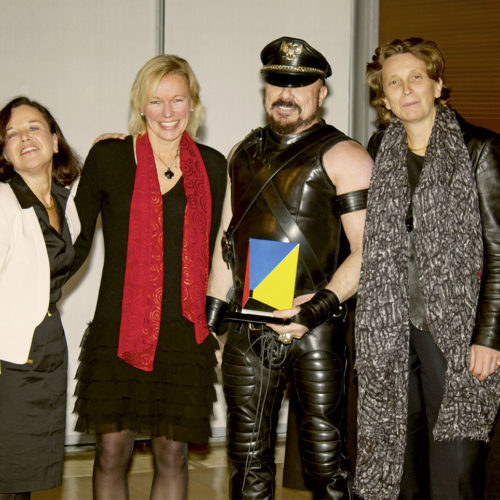 2013: Claudia Horbert (EHI), Elke Moebius (Director EuroShop) mit Star-Architekt Peter Marino (Marino Architects) und Valerie Chapoulaud (President of Louis Vuitton North America) (Foto: EHI / Messe Düsseldorf)