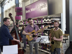 Jeden Donnerstagabend gibt’s Jazz bei Waitrose Kings Cross. (Foto: Waitrose)