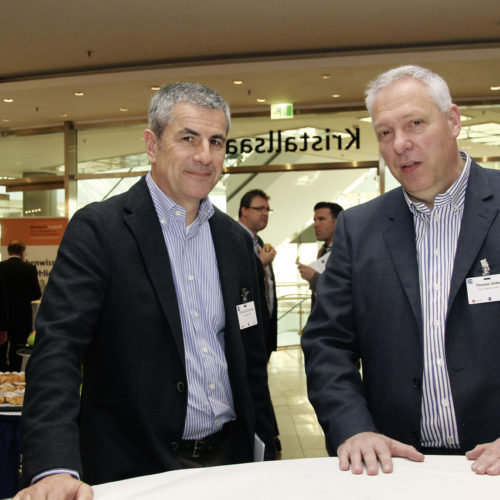 Christian Kühnhold (Paki Logistics) und Thomas Göbel (Paul Craemer)